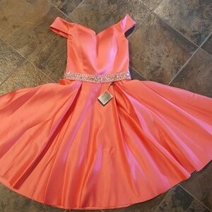 NWT💕Chan Guan* Dress!!